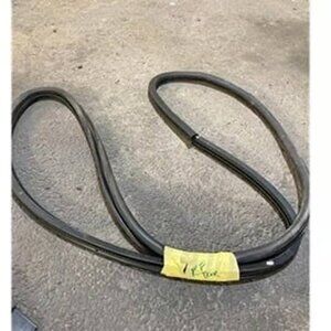 2005-2010 VOLKSWAGEN JETTA FRONT RIGHT PASSENGER DOOR WEATHER STRIP SEAL OEM